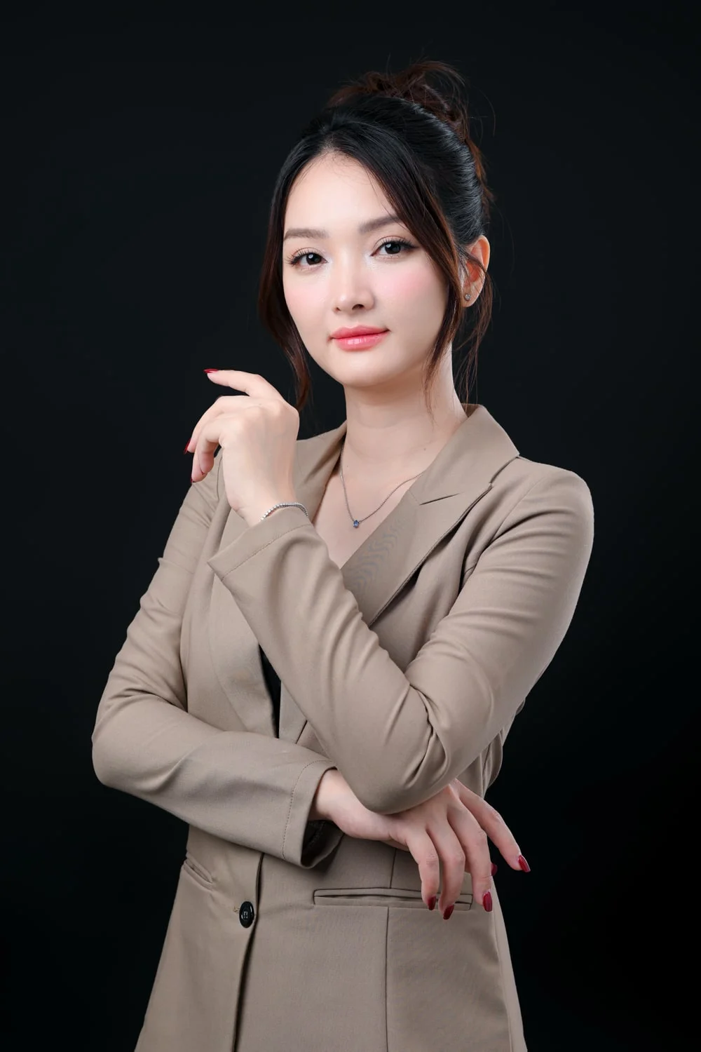 Ảnh doanh nhân nữ đẹp » HT Media Group