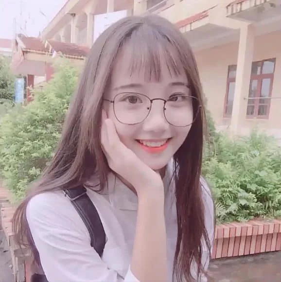 Hình ảnh nữ sinh cười dễ thương nhất.