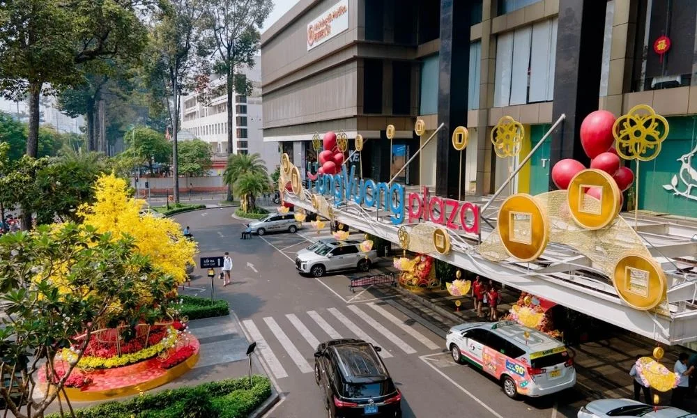 Hùng Vương Plaza có gì? Kinh nghiệm vui chơi, mua sắm, ăn uống | Green SM