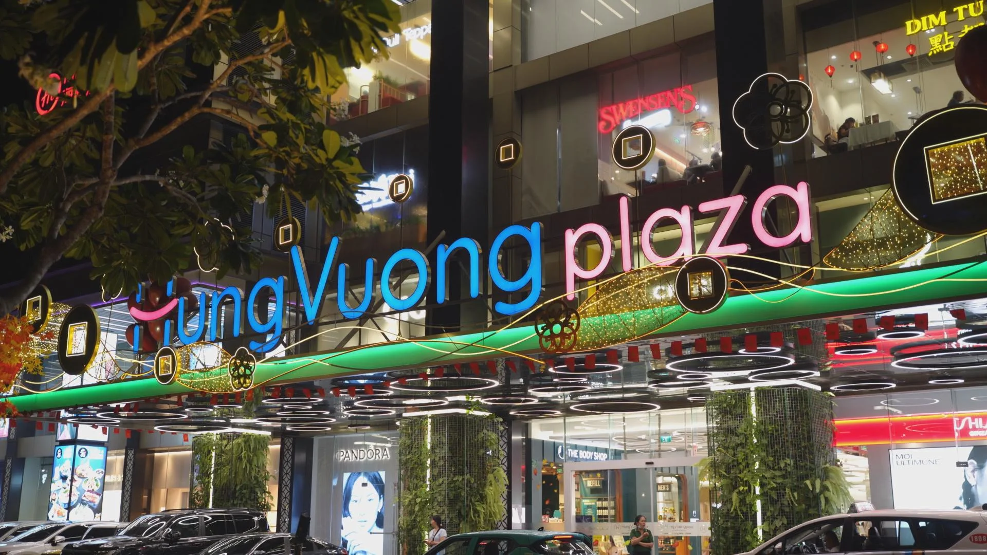 Hùng Vương Plaza bắt nhịp xu hướng bán lẻ đa kênh tại TP.HCM